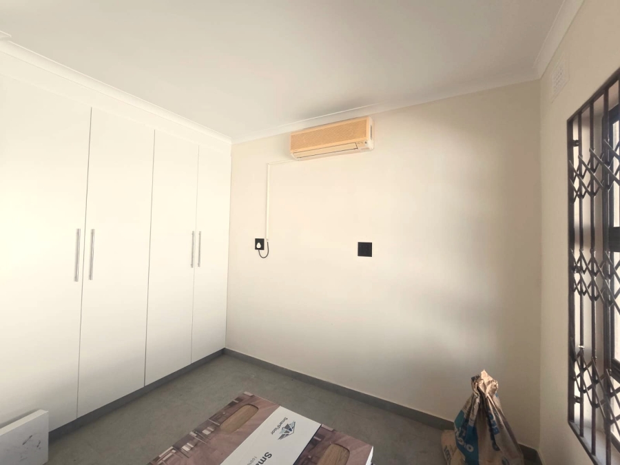 To Let 3 Bedroom Property for Rent in Avoca KwaZulu-Natal