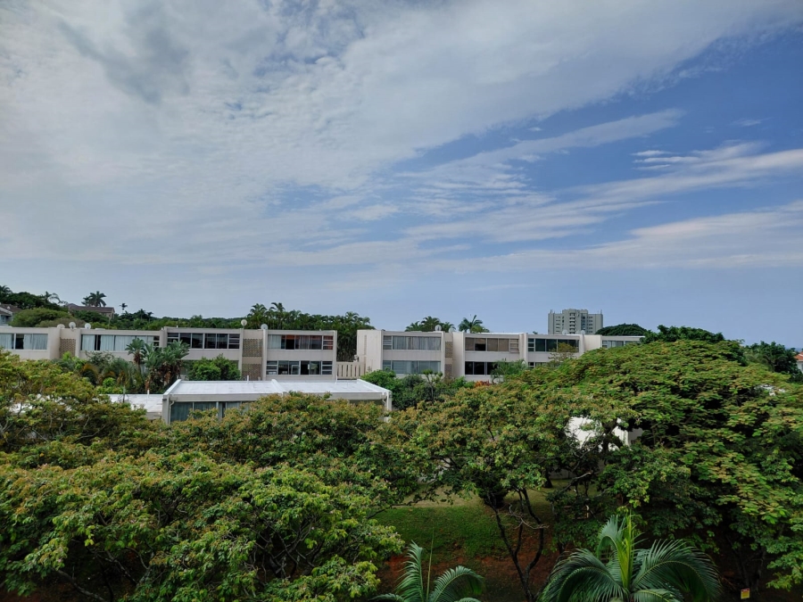 To Let 1 Bedroom Property for Rent in La Lucia KwaZulu-Natal