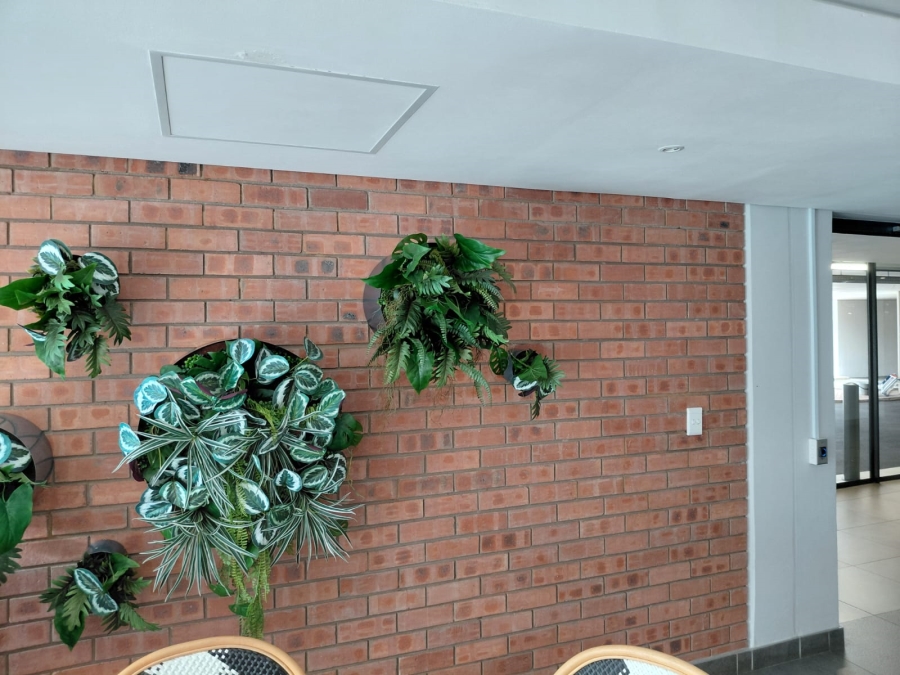 To Let 1 Bedroom Property for Rent in La Lucia KwaZulu-Natal