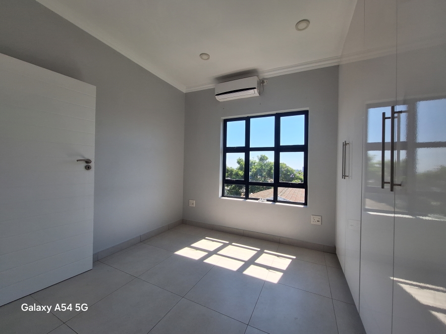 3 Bedroom Property for Sale in Essenwood KwaZulu-Natal