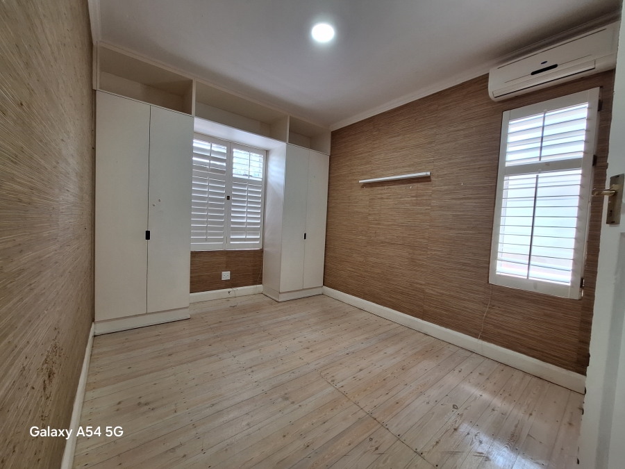 3 Bedroom Property for Sale in Glenwood KwaZulu-Natal