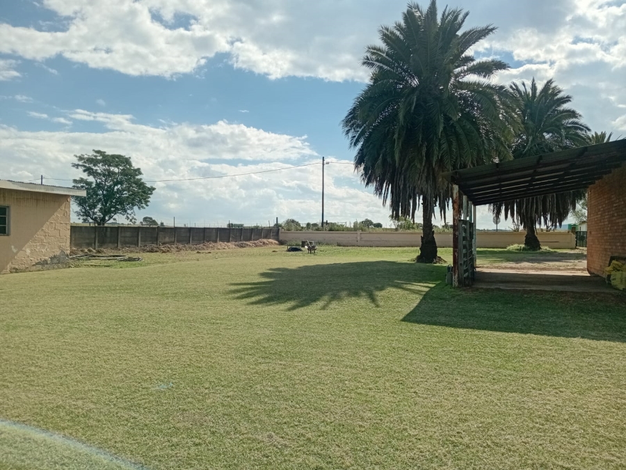 4 Bedroom Property for Sale in Hattingspruit KwaZulu-Natal
