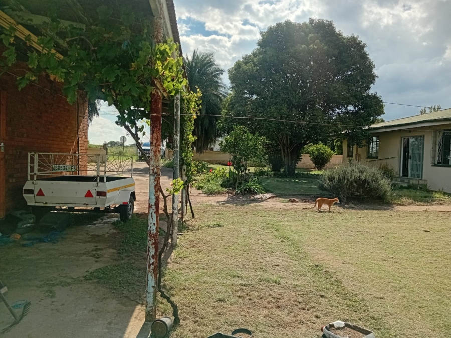 4 Bedroom Property for Sale in Hattingspruit KwaZulu-Natal