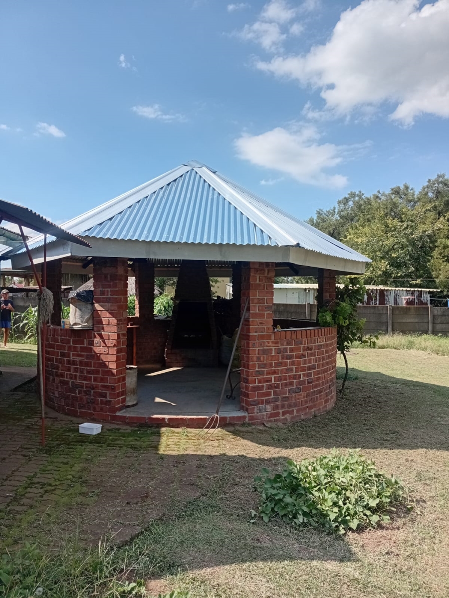 4 Bedroom Property for Sale in Hattingspruit KwaZulu-Natal