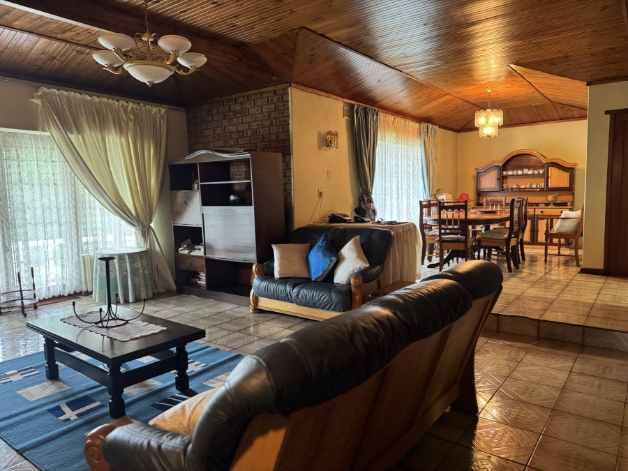 3 Bedroom Property for Sale in Howick West KwaZulu-Natal