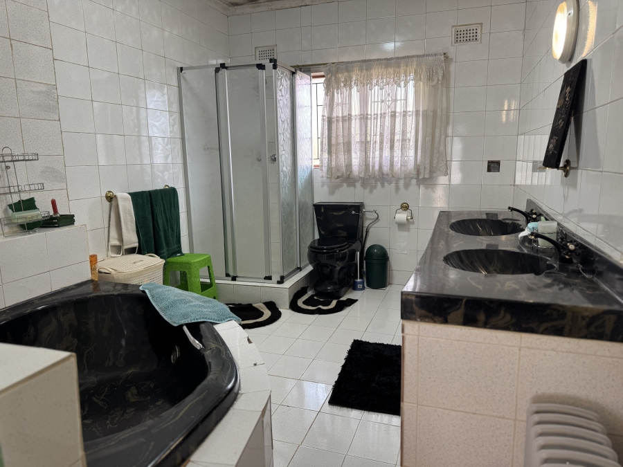 3 Bedroom Property for Sale in Howick West KwaZulu-Natal