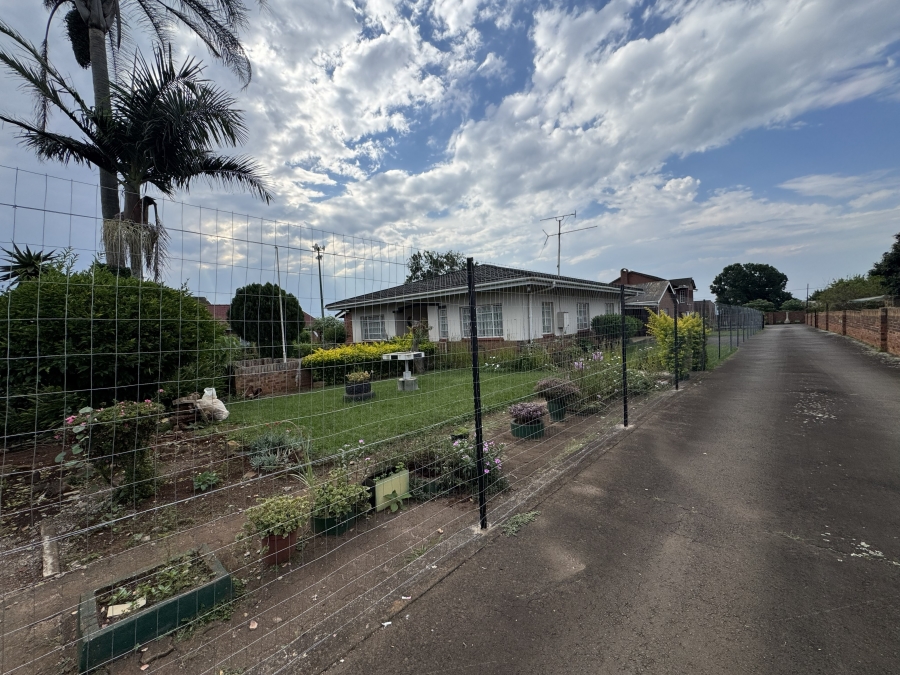 5 Bedroom Property for Sale in Howick West KwaZulu-Natal