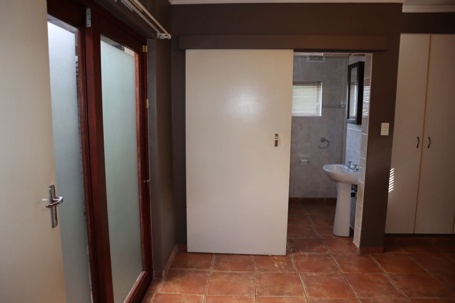 To Let 3 Bedroom Property for Rent in Pinetown KwaZulu-Natal