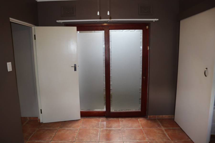 To Let 3 Bedroom Property for Rent in Pinetown KwaZulu-Natal