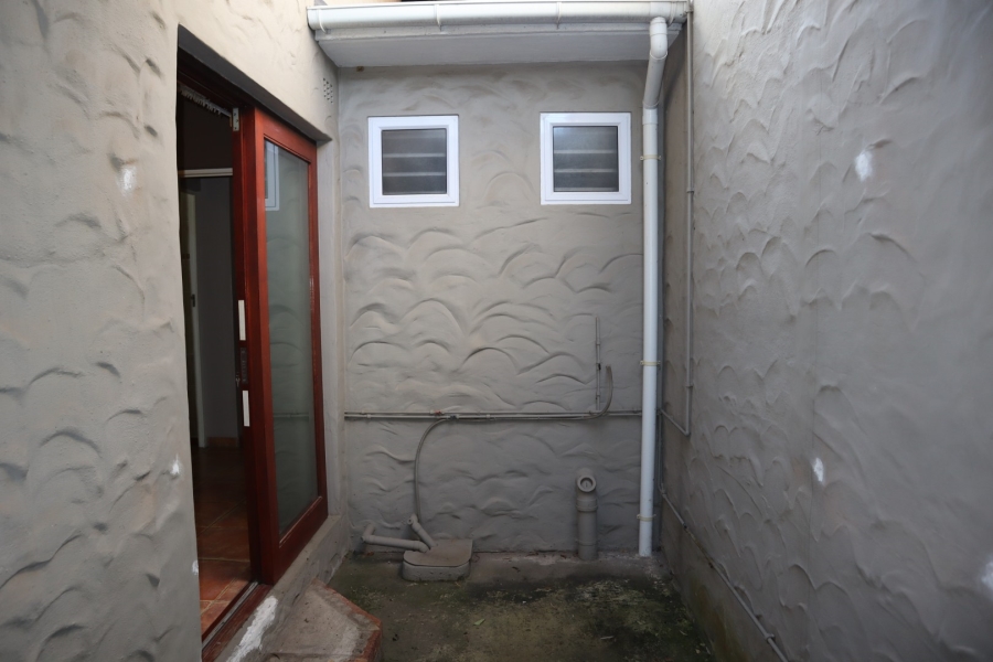 To Let 3 Bedroom Property for Rent in Pinetown KwaZulu-Natal