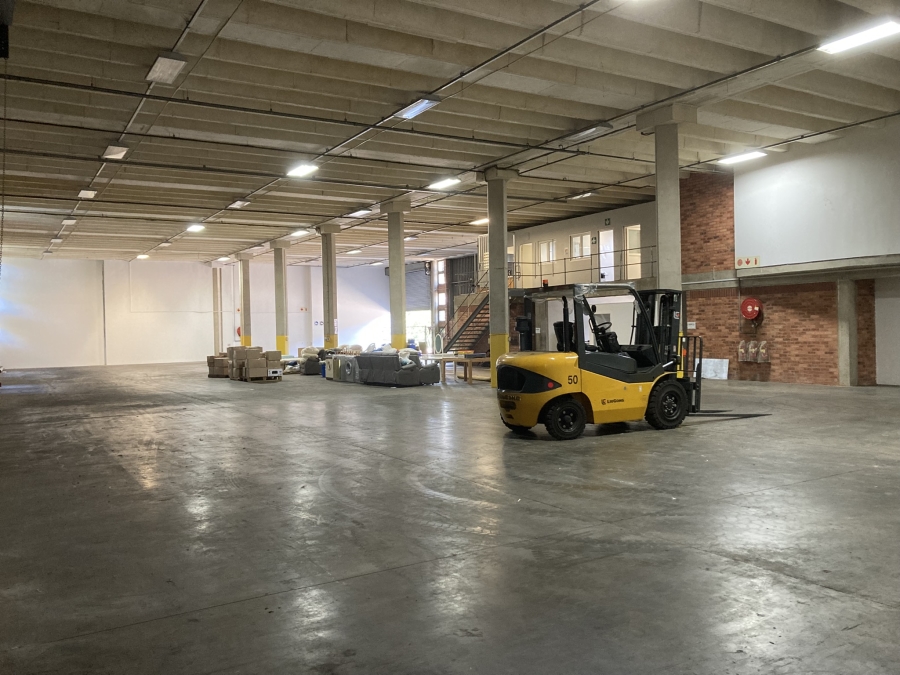 To Let Commercial Property for Rent in Westmead KwaZulu-Natal