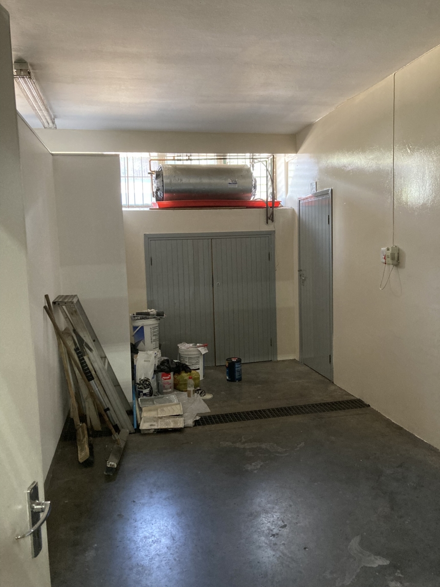 To Let Commercial Property for Rent in Westmead KwaZulu-Natal