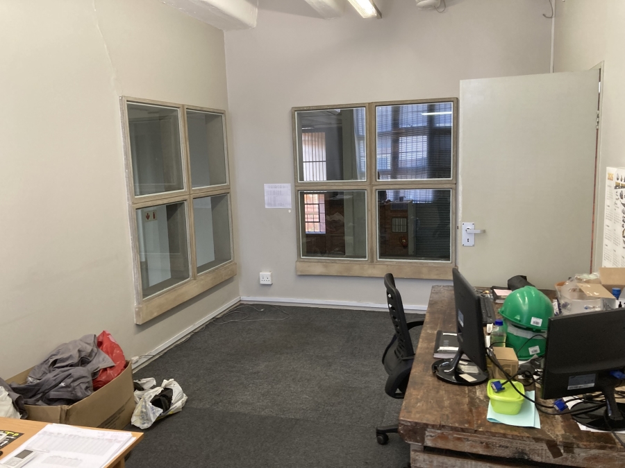 To Let Commercial Property for Rent in Westmead KwaZulu-Natal