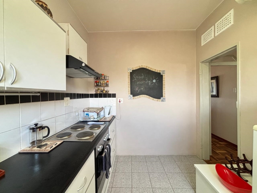 2 Bedroom Property for Sale in Essenwood KwaZulu-Natal