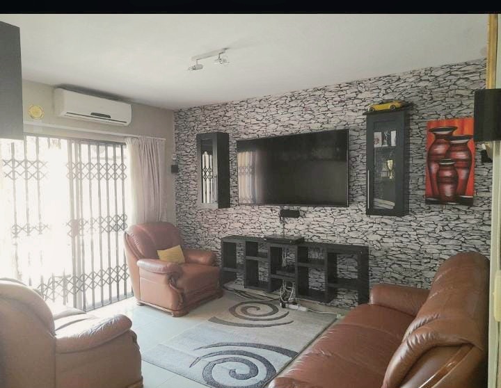 3 Bedroom Property for Sale in Gandhinagar KwaZulu-Natal