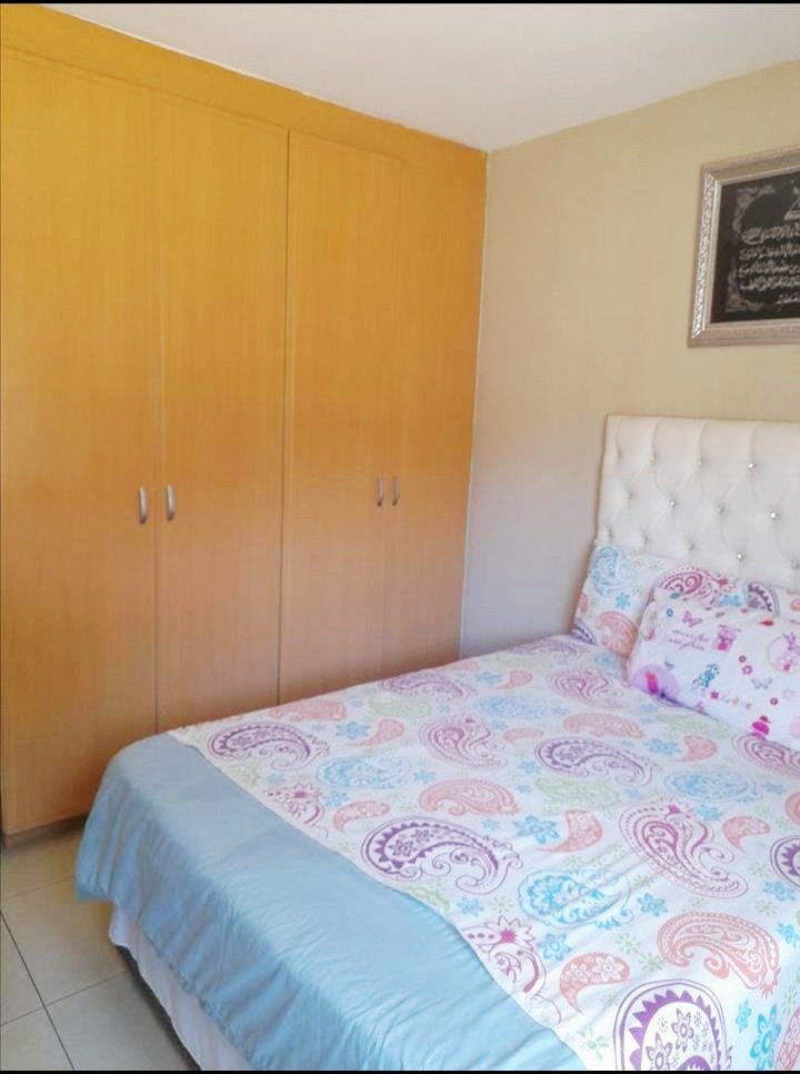 3 Bedroom Property for Sale in Gandhinagar KwaZulu-Natal