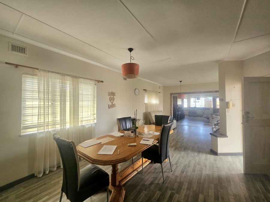 To Let 3 Bedroom Property for Rent in Ocean View KwaZulu-Natal