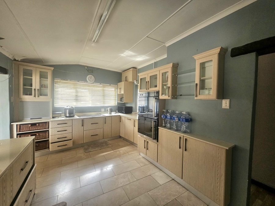 To Let 3 Bedroom Property for Rent in Ocean View KwaZulu-Natal