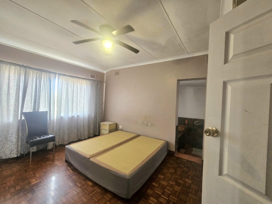 To Let 3 Bedroom Property for Rent in Ocean View KwaZulu-Natal