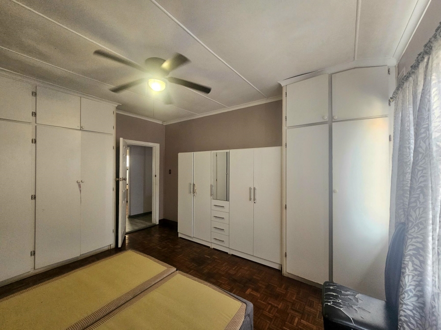 To Let 3 Bedroom Property for Rent in Ocean View KwaZulu-Natal