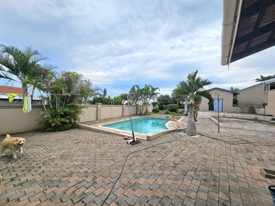 To Let 3 Bedroom Property for Rent in Ocean View KwaZulu-Natal