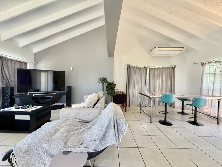 5 Bedroom Property for Sale in Ballito Central KwaZulu-Natal