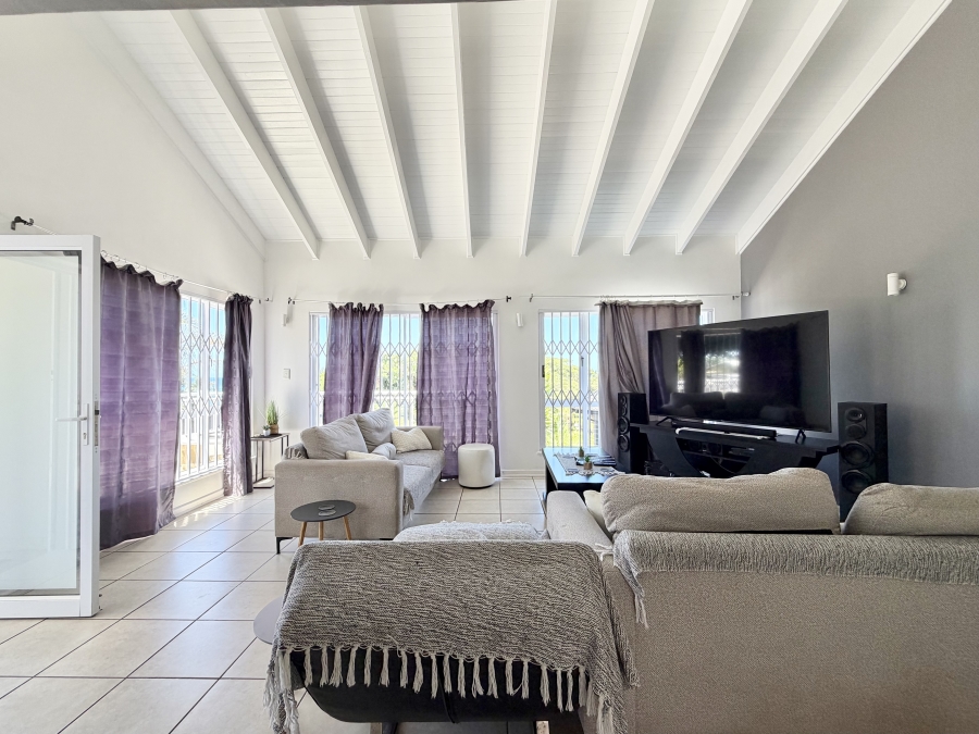 5 Bedroom Property for Sale in Ballito Central KwaZulu-Natal