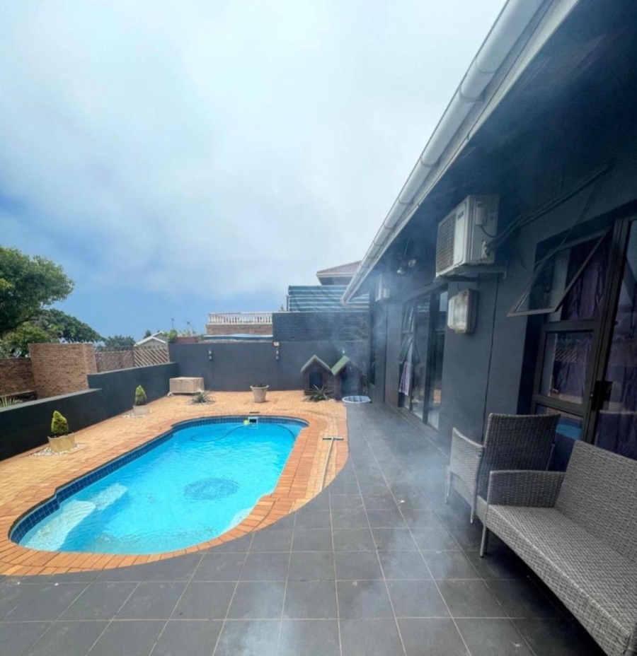 4 Bedroom Property for Sale in Bluff KwaZulu-Natal