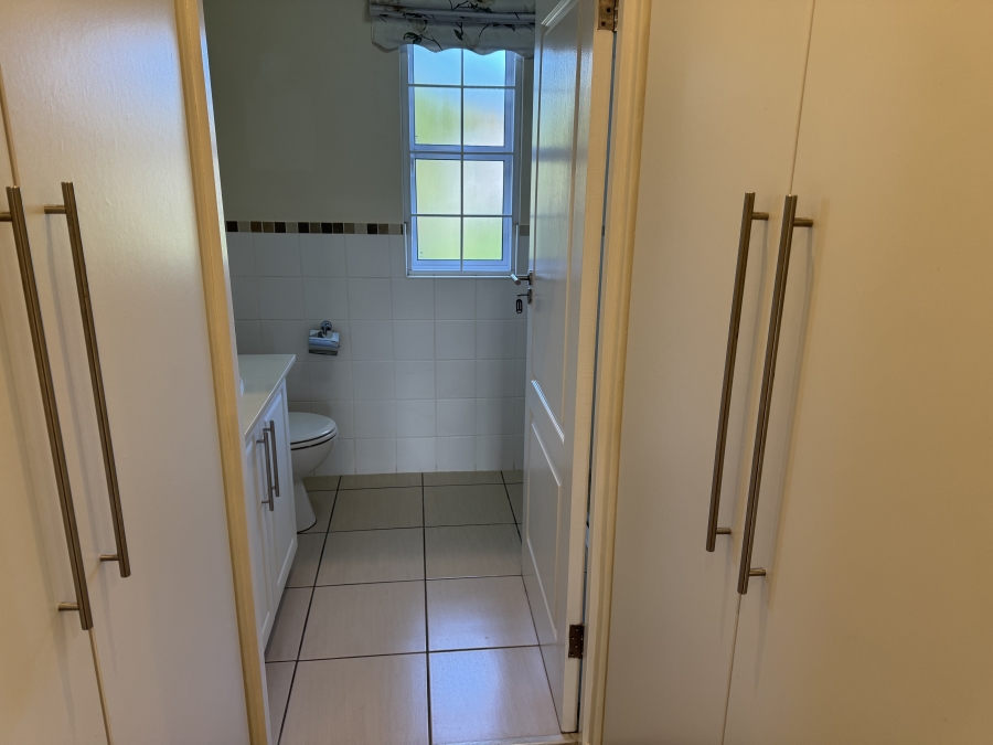 2 Bedroom Property for Sale in St Johns Village KwaZulu-Natal