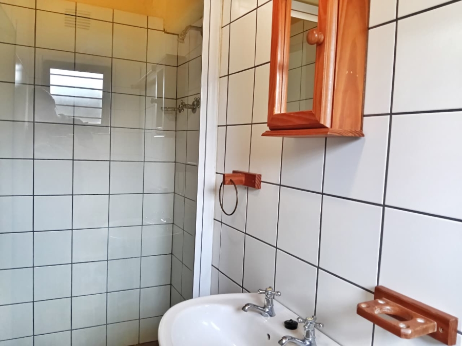 To Let 1 Bedroom Property for Rent in Meer En See KwaZulu-Natal
