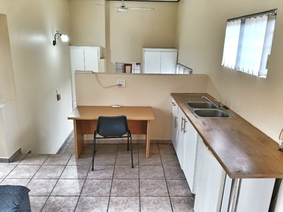 To Let 1 Bedroom Property for Rent in Meer En See KwaZulu-Natal