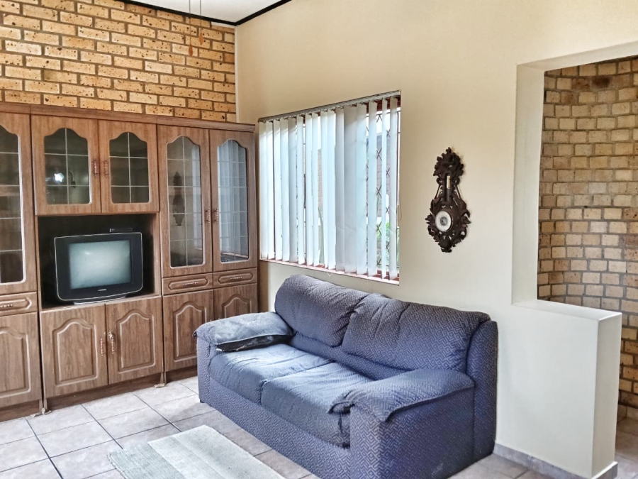 To Let 1 Bedroom Property for Rent in Meer En See KwaZulu-Natal