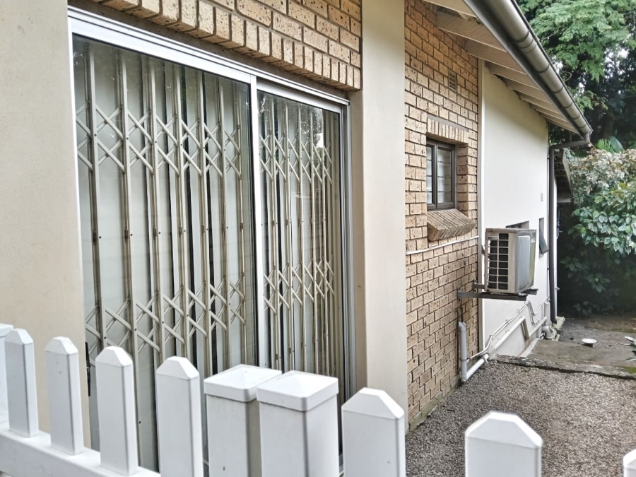 To Let 1 Bedroom Property for Rent in Meer En See KwaZulu-Natal