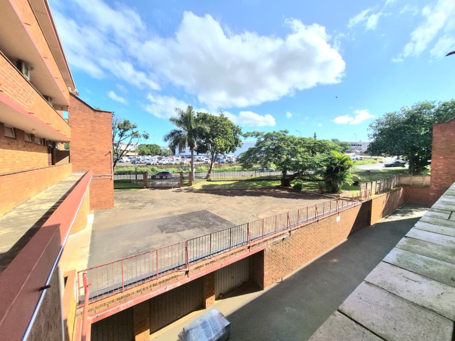 To Let 1 Bedroom Property for Rent in Empangeni Central KwaZulu-Natal