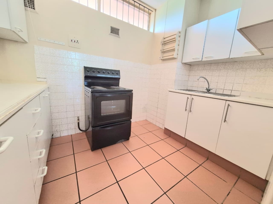 To Let 1 Bedroom Property for Rent in Empangeni Central KwaZulu-Natal