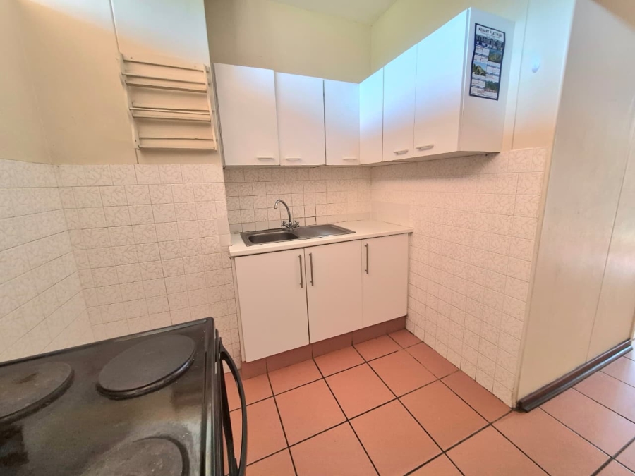 To Let 1 Bedroom Property for Rent in Empangeni Central KwaZulu-Natal