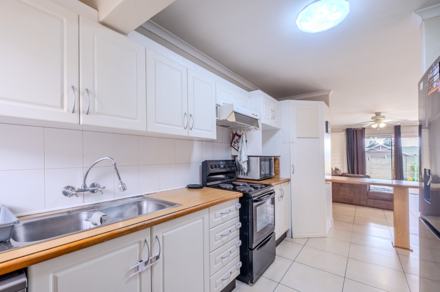 3 Bedroom Property for Sale in Somerset Park KwaZulu-Natal