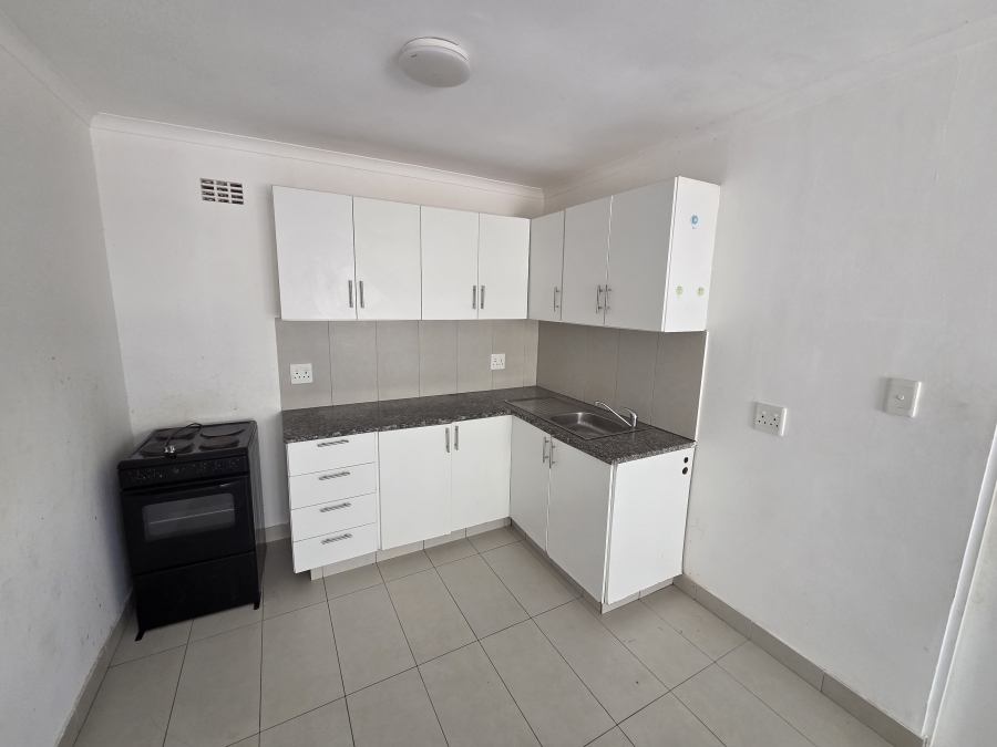 To Let 1 Bedroom Property for Rent in Bluff KwaZulu-Natal