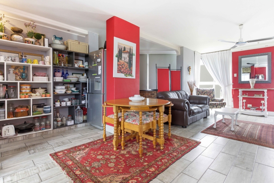 2 Bedroom Property for Sale in Amanzimtoti KwaZulu-Natal