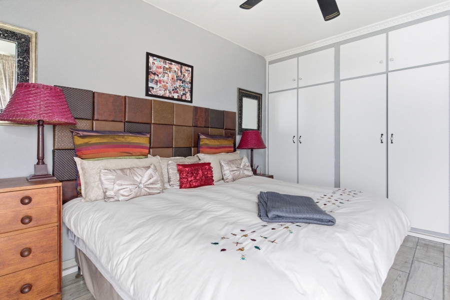 2 Bedroom Property for Sale in Amanzimtoti KwaZulu-Natal