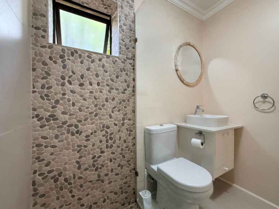 1 Bedroom Property for Sale in Willard Beach KwaZulu-Natal