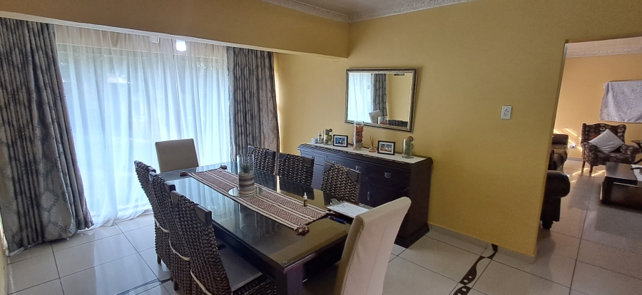 3 Bedroom Property for Sale in Signal Hill KwaZulu-Natal