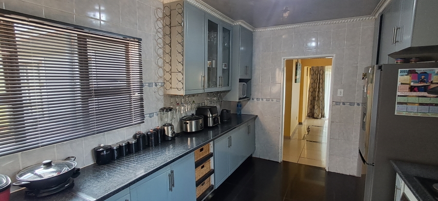 3 Bedroom Property for Sale in Signal Hill KwaZulu-Natal