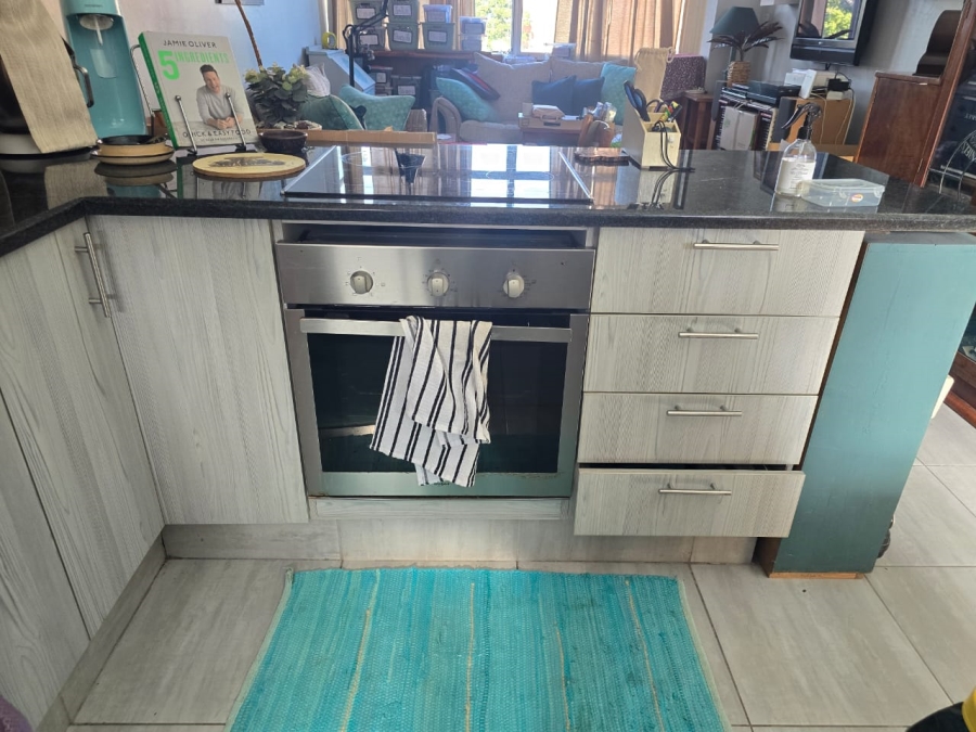 1 Bedroom Property for Sale in Pinetown KwaZulu-Natal