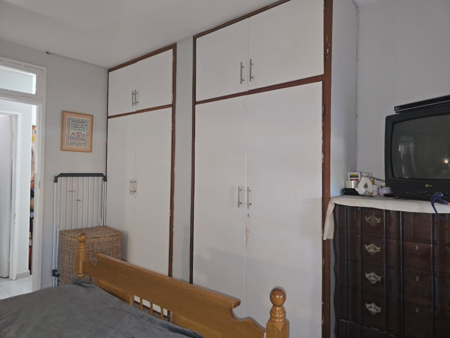 1 Bedroom Property for Sale in Pinetown KwaZulu-Natal