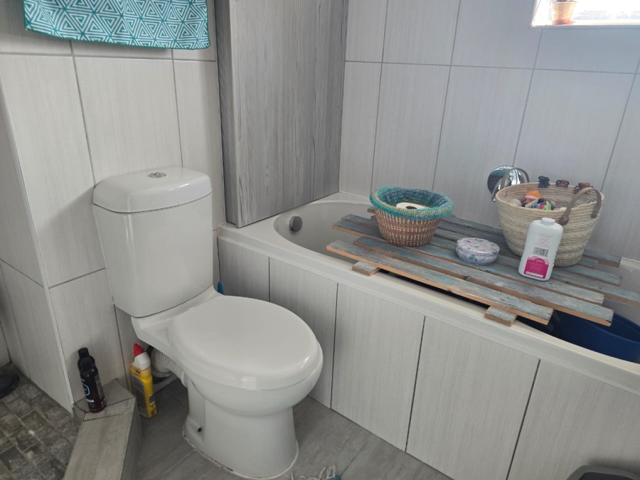 1 Bedroom Property for Sale in Pinetown KwaZulu-Natal