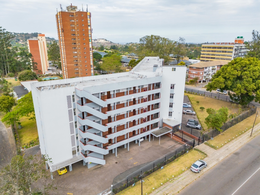 1 Bedroom Property for Sale in Pinetown KwaZulu-Natal