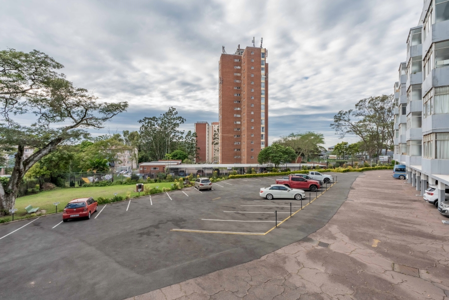 1 Bedroom Property for Sale in Pinetown KwaZulu-Natal
