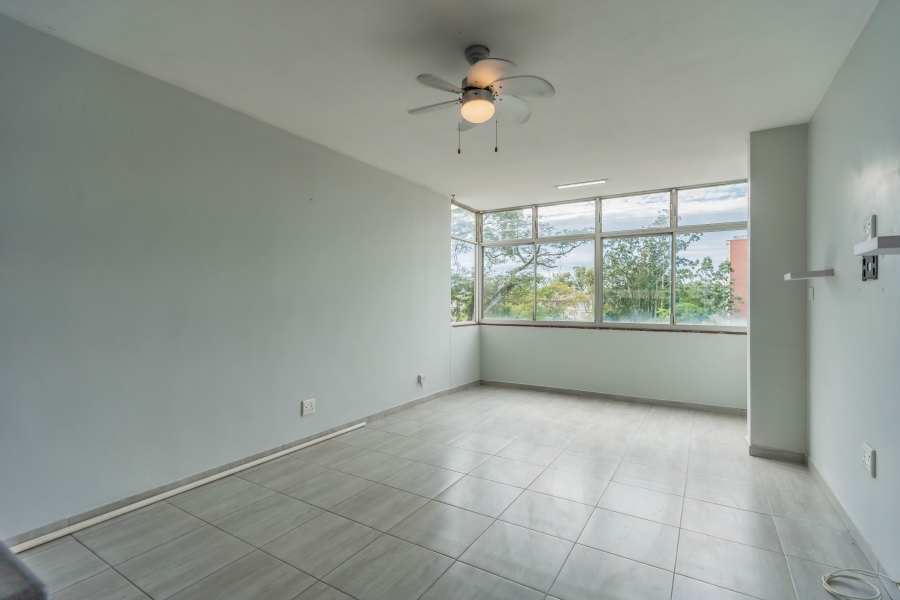 1 Bedroom Property for Sale in Pinetown KwaZulu-Natal