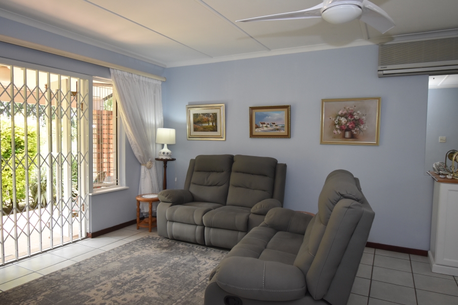 2 Bedroom Property for Sale in Chase Valley KwaZulu-Natal